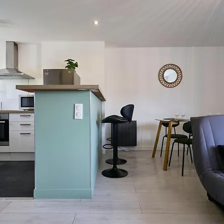 Lejlighed Duplex A 10min From Train Station *