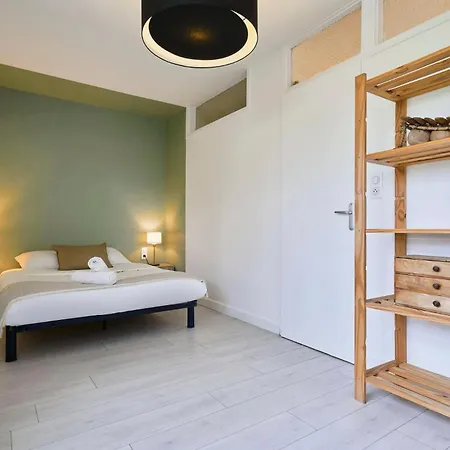 Duplex A 10min From Train Station 아파트 *