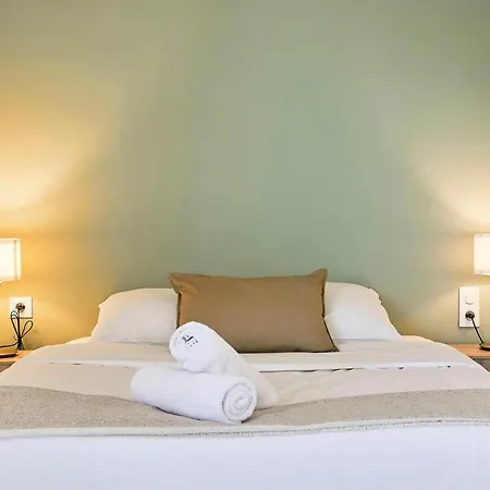 Duplex A 10min From Train Station 아파트